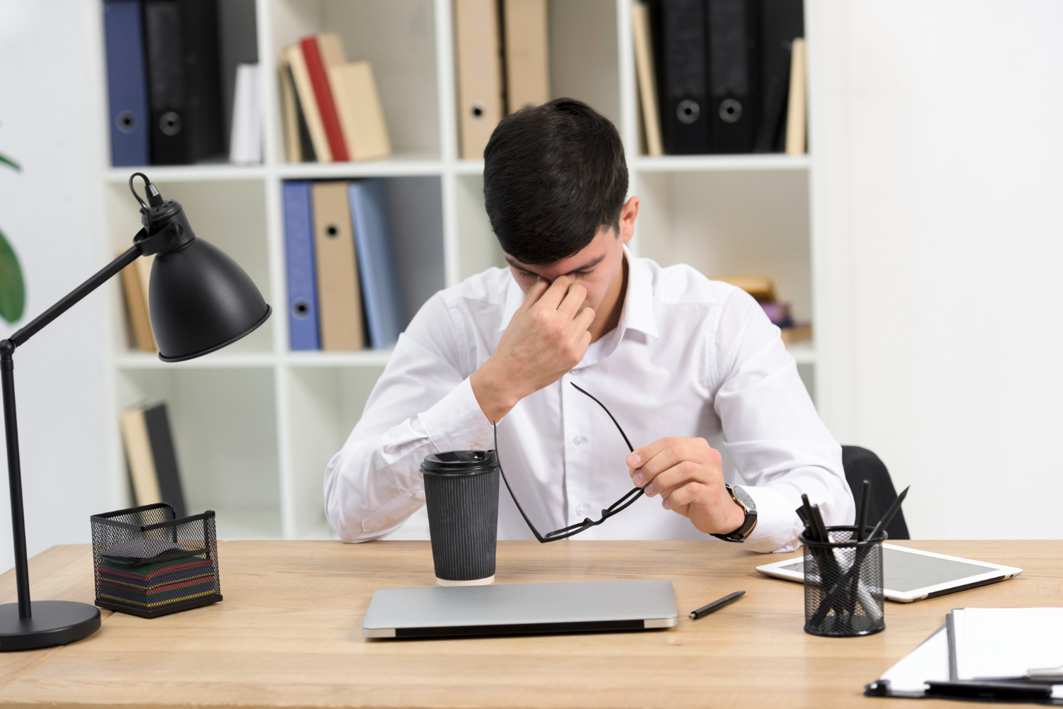 Kenali Ciri-ciri Burnout di Tempat Kerja